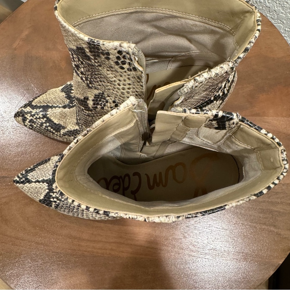 Sam Edelman Hilty Boot - Picture 7 of 7